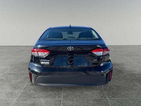 Certified 2023 Toyota Corolla LE image 4