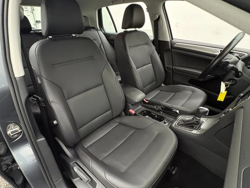 Used 2015 Volkswagen Golf TDI S FWD image 29
