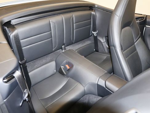 Used 2020 Porsche 911 Carrera 4S image 47