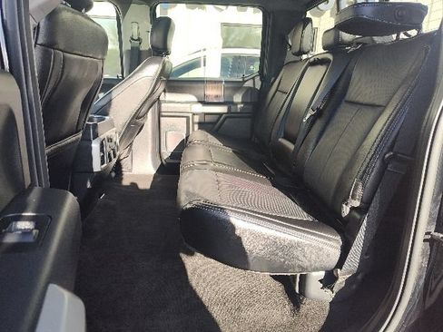 Used 2018 Ford F150 Lariat w/ Equipment Group 502A Luxury AWD/4WD image 16