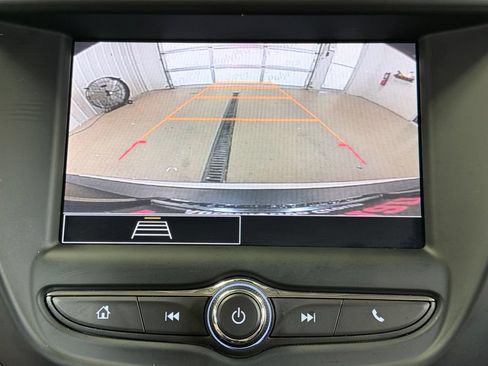 Used 2023 Chevrolet TrailBlazer LT FWD image 45