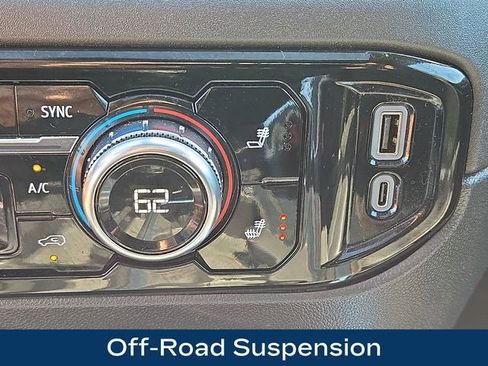 Used 2025 GMC Sierra 1500 Elevation w/ Elevation Premium Package AWD/4WD image 21