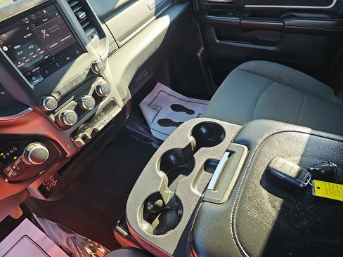 Used 2024 RAM 2500 Big Horn image 28