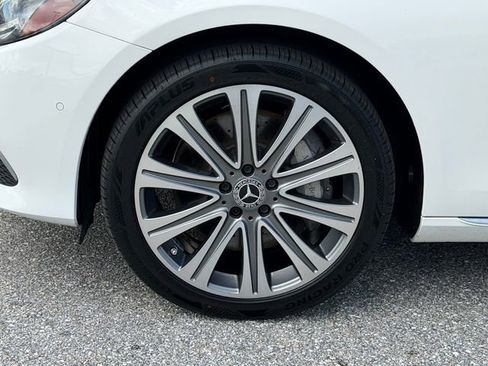 Used 2020 Mercedes-Benz E 450 4MATIC Sedan w/ Parking Assistance Package image 4