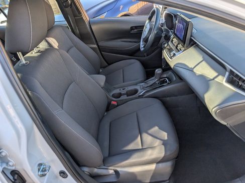 Used 2023 Toyota Corolla LE image 8