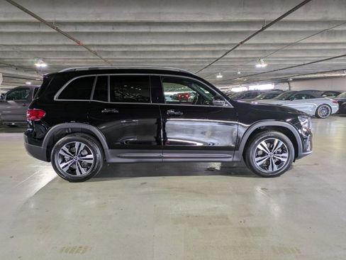 Used 2025 Mercedes-Benz GLB 250 image 3