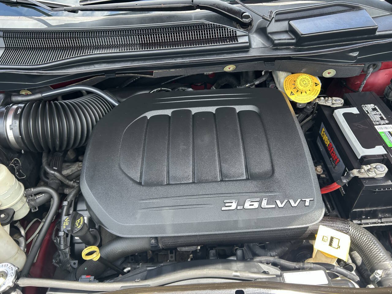 Used 2015 Dodge Grand Caravan SXT w/ Rear Park Assist Package FWD image 15