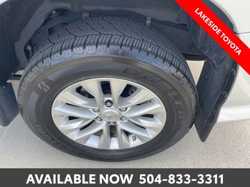 Used 2017 Lexus GX 460 Premium AWD/4WD image 12