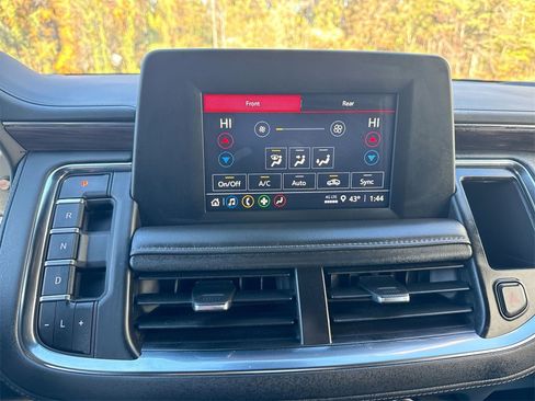 Used 2024 Chevrolet Tahoe LS w/ Driver Alert Package image 25