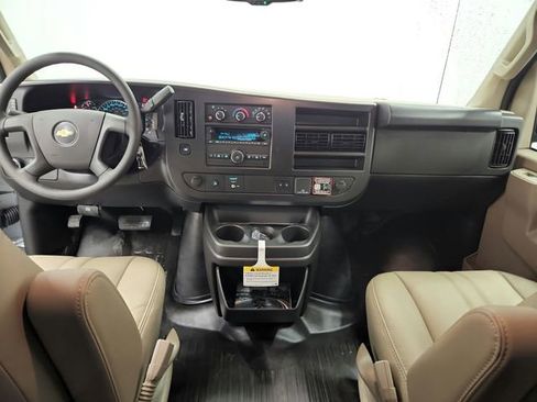 New 2026 Chevrolet Express 3500 RWD image 22