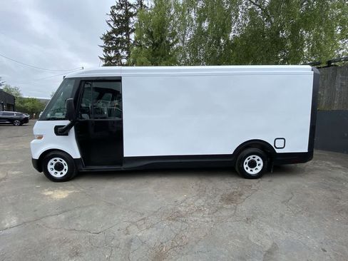 Used 2023 Chevrolet Brightdrop 600 w/ Active Safety Package 2 AWD/4WD image 3