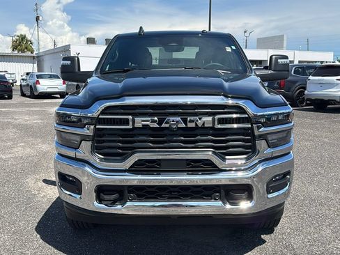 Used 2026 RAM 2500 Big Horn AWD/4WD image 9