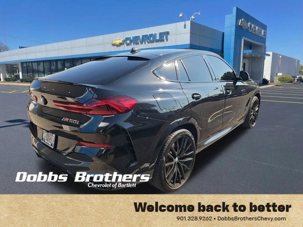 Used 2022 BMW X6 M50i w/ Executive Package AWD/4WD image 9