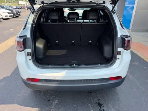 Used 2024 Jeep Compass Limited AWD/4WD image 7