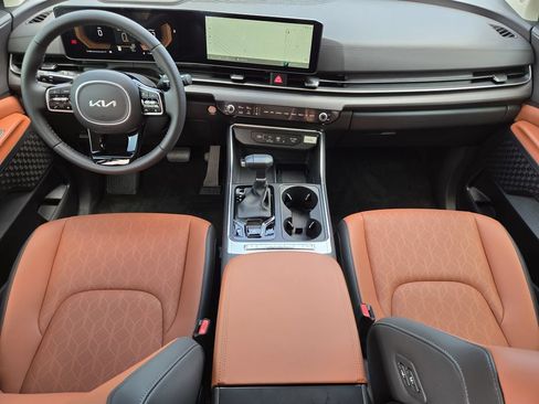 New 2026 Kia Carnival EX FWD image 20