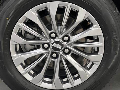 Used 2024 Cadillac XT4 Premium Luxury image 66