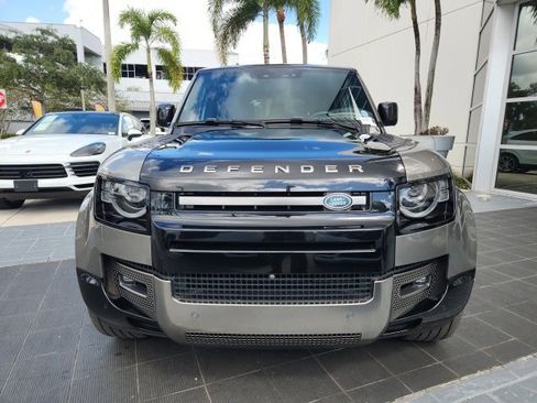 Used 2023 Land Rover Defender 110 X image 17