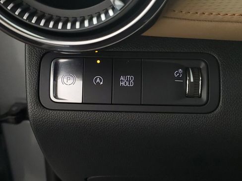 Used 2025 Chevrolet Equinox ACTIV image 27