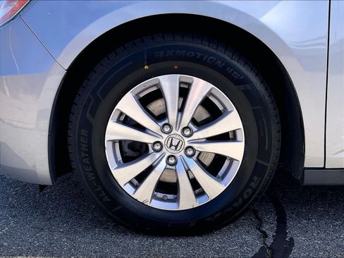 Used 2016 Honda Odyssey SE image 7