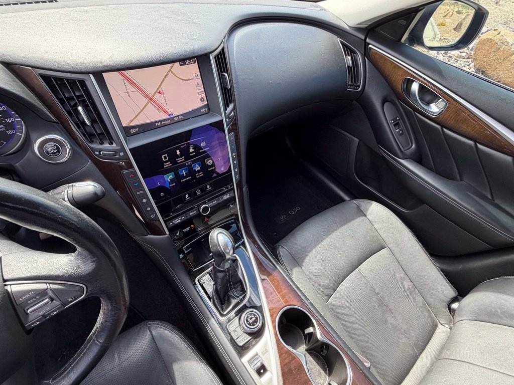 Used 2016 INFINITI Q50 3.0t Premium w/ Driver Assistance Package RWD image 26