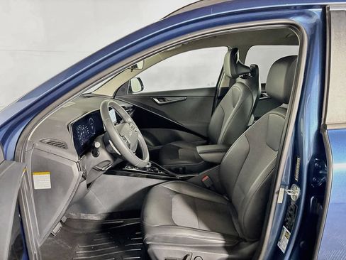 Certified 2023 Kia Niro Wind FWD image 12