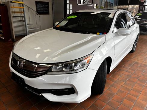 Used 2016 Honda Accord EX-L image 7
