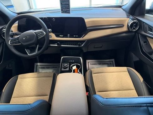 New 2026 Chevrolet Equinox ACTIV AWD/4WD image 34