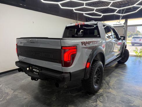Used 2025 Ford F150 Raptor AWD/4WD image 5