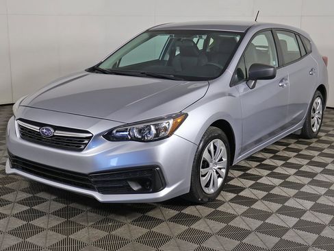 Used 2022 Subaru Impreza 2.0i image 5