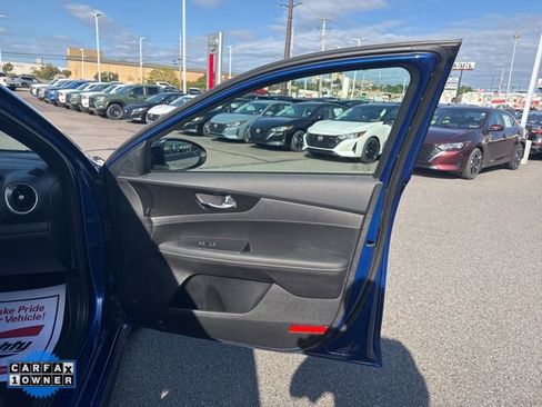 Used 2024 Kia Forte GT-Line w/ GT-Line Premium Package image 14