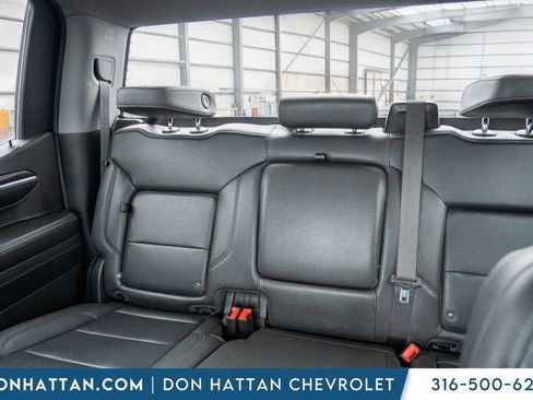 Used 2024 GMC Sierra 1500 SLT image 19