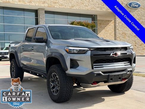 Used 2024 Chevrolet Colorado ZR2 w/ Technology Package image 19