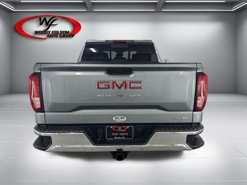 New 2026 GMC Sierra 1500 SLE w/ Preferred Package RWD image 7