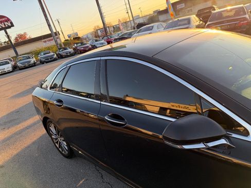 Used 2017 Lincoln MKZ Premiere image 37