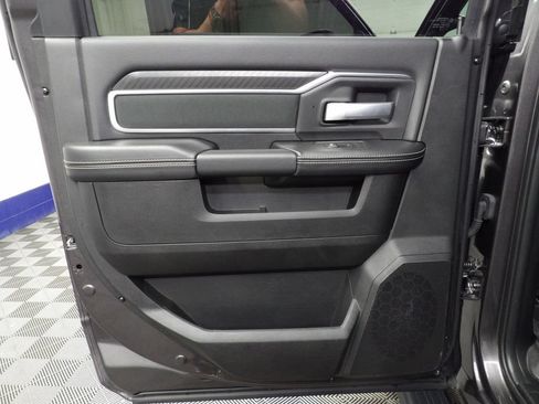 Used 2025 RAM 2500 Big Horn AWD/4WD image 72