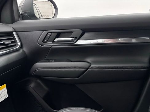 New 2026 GMC Terrain Elevation w/ Elevation Premium Package image 32