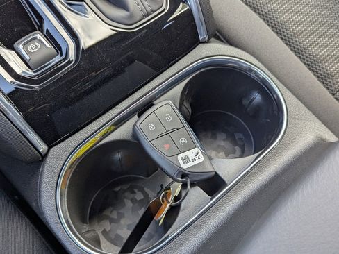 New 2025 GMC Canyon Elevation image 26