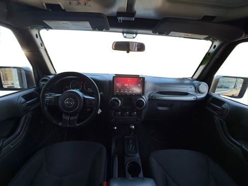 Used 2017 Jeep Wrangler Sport AWD/4WD image 21