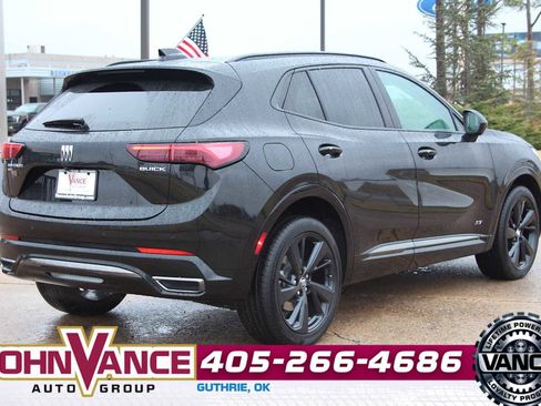 Used 2025 Buick Envision Sport Touring image 13