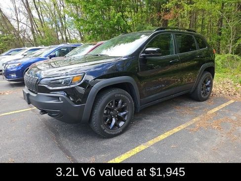 Used 2020 Jeep Cherokee Latitude AWD/4WD image 3