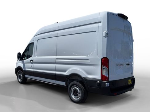 New 2026 Ford Transit 250 148 High Roof RWD image 3