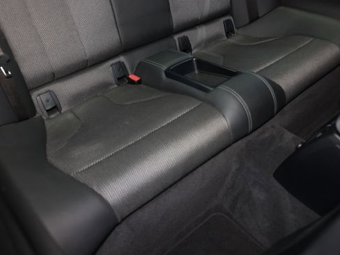 Used 2020 BMW M4 Coupe RWD image 16