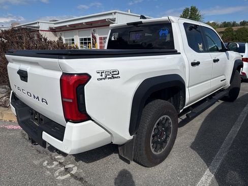 Used 2024 Toyota Tacoma TRD Off-Road w/ TRD Off Road Premium Package image 2