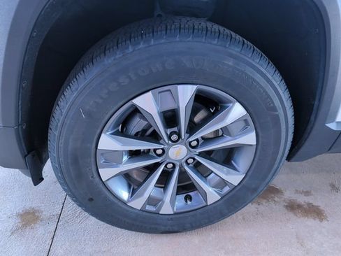 Used 2025 Chevrolet Equinox LT w/ Safety and Technology Package FWD image 22