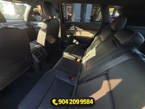Used 2021 Volkswagen Atlas Cross Sport SE FWD image 29