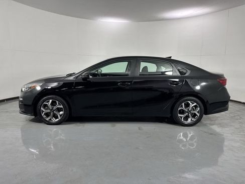 Used 2021 Kia Forte LXS FWD image 28