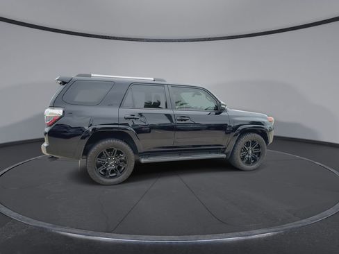 Used 2023 Toyota 4Runner SR5 Premium w/ Moonroof Package image 9