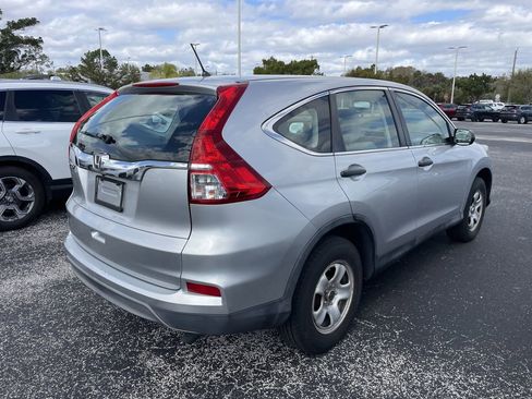 Used 2016 Honda CR-V LX image 2