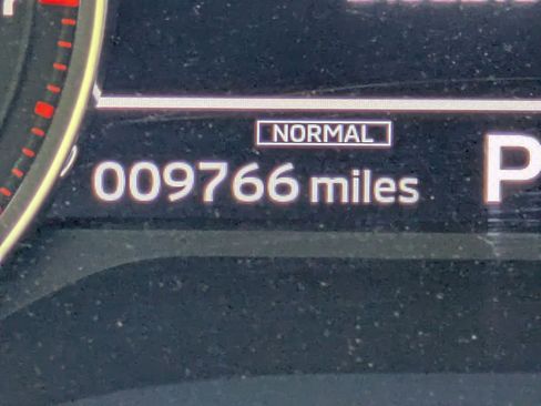 Used 2022 Mitsubishi Outlander SE image 18