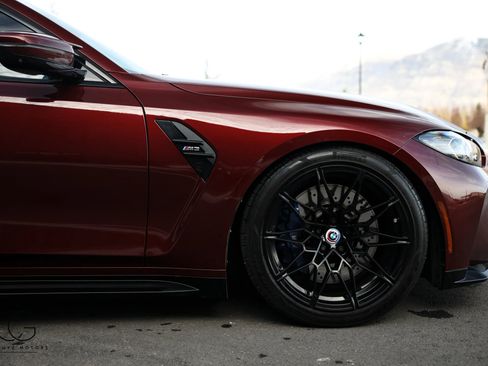 Used 2023 BMW M3 Sedan w/ Executive Package image 19